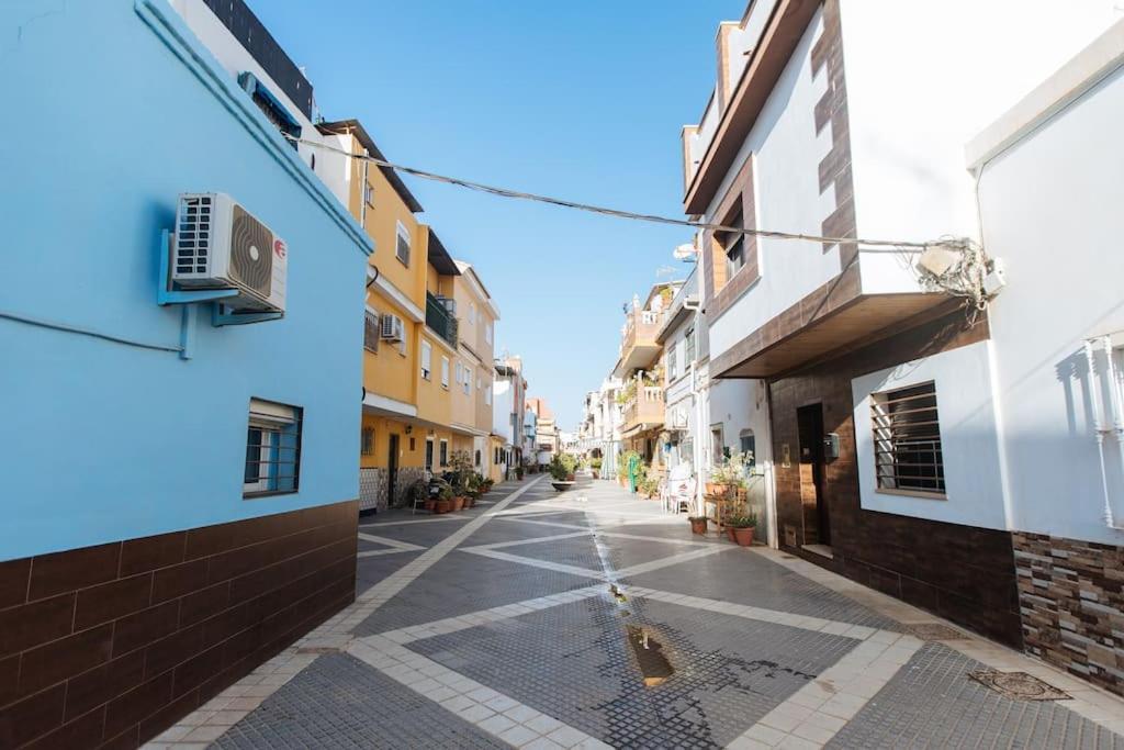 House In Fishing Village El Palo - Tcm Μάλαγα Εξωτερικό φωτογραφία